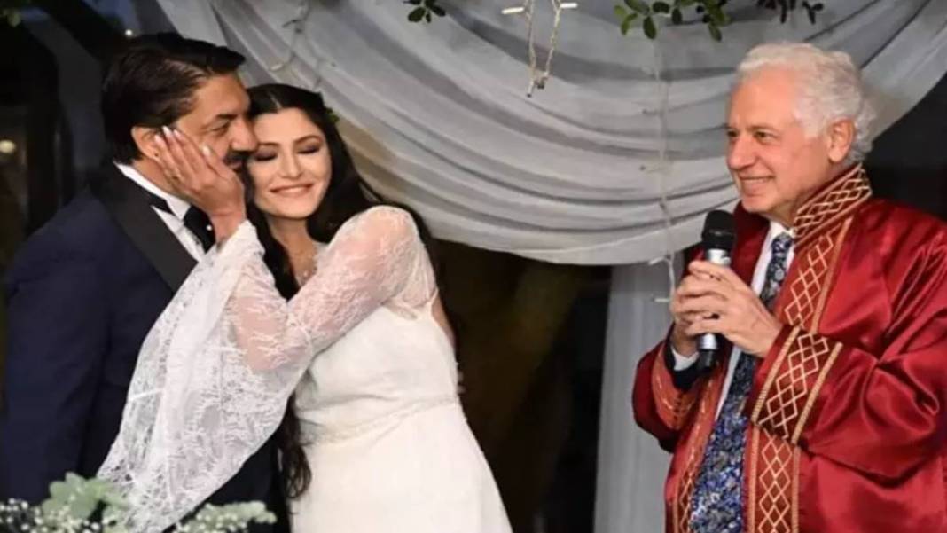 Yaprak Dökümü Ferhunde evlendi! Böyle gelinlik görmediniz, resmen beğeni butonlarını çökertti 3